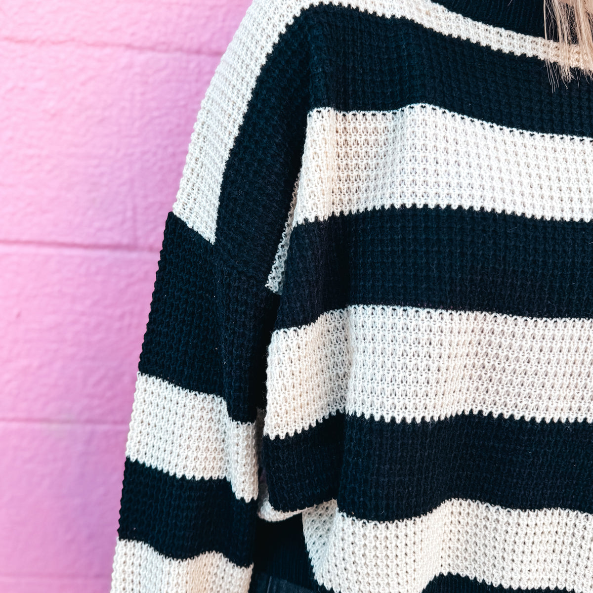 Simple Stripes Sweater - BLACK