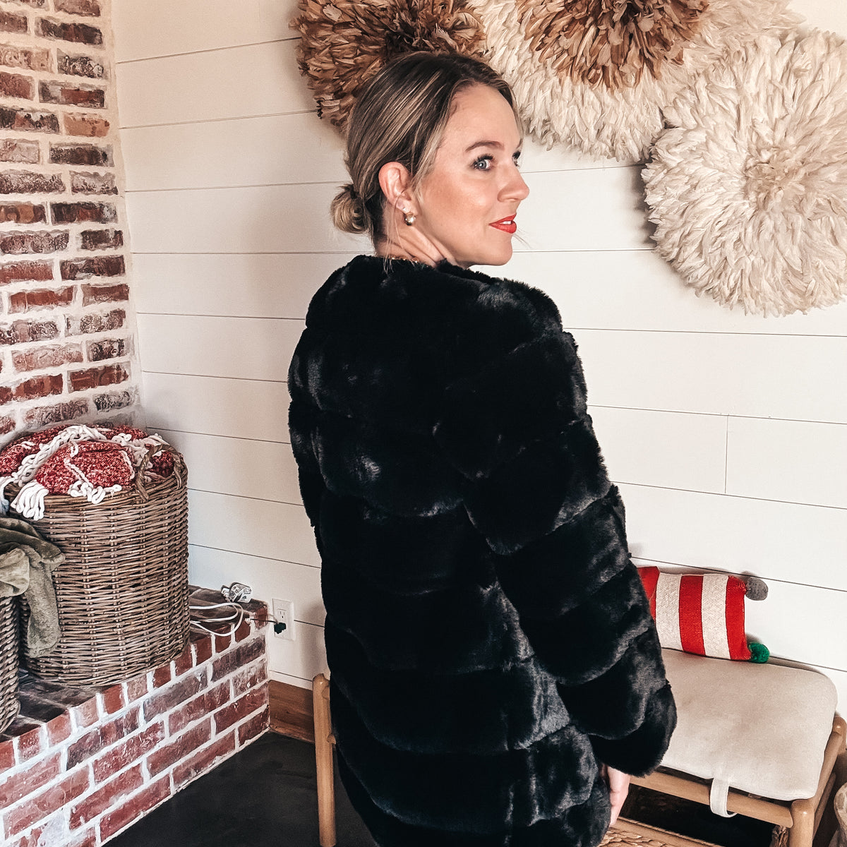 Faux Fur Jacket - Black