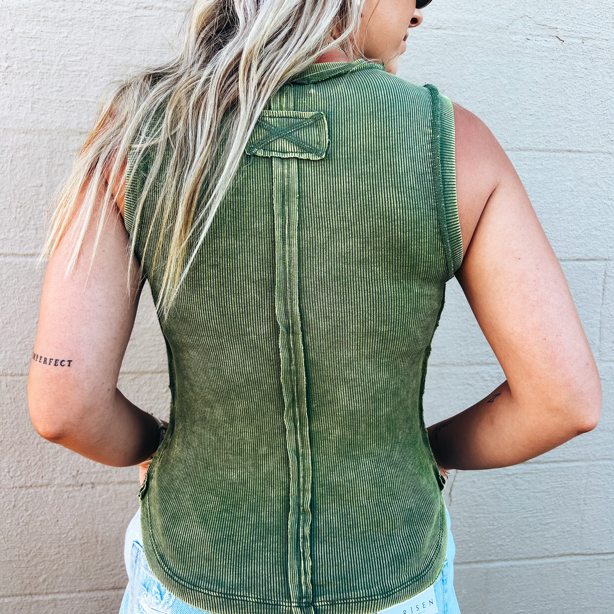 Daisy Distressed Tank